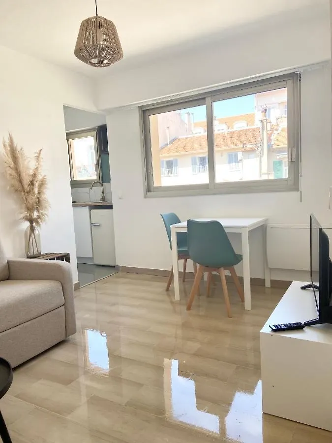 Appartement Excellent Emplacement: Plein Coeur De Ville, Croisette Et Rue D'Antibes Cannes Frankrijk